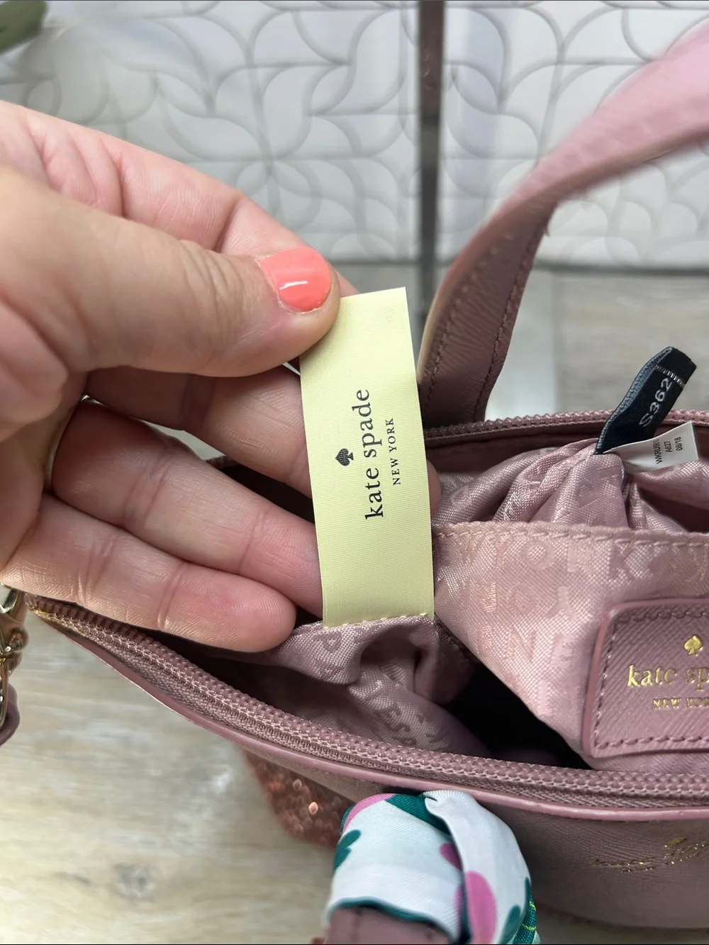 7769 kate spade Blush Pink Top-Handle Tote 417769